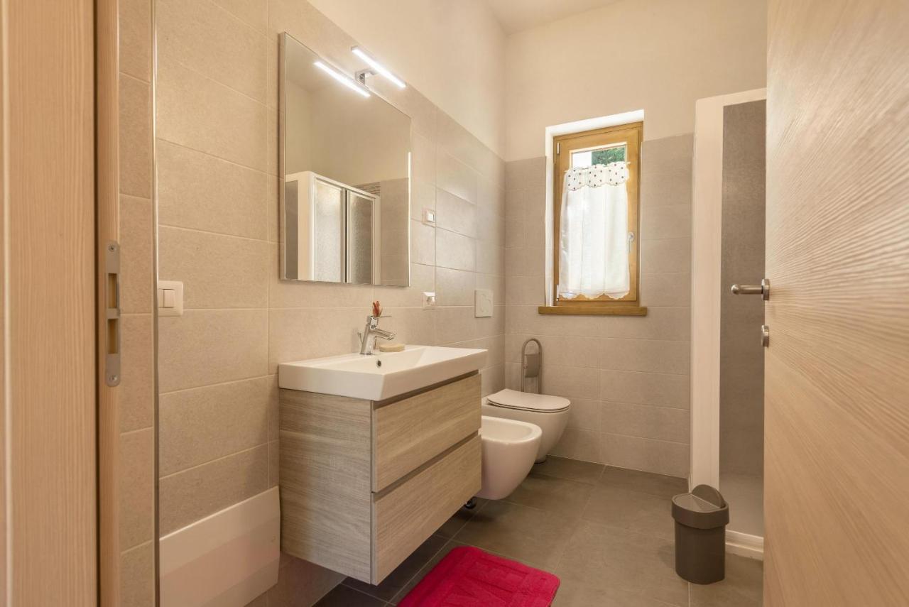 Nonno Bigi Rosa Apartamento Tremosine Exterior foto